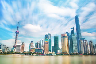 米兰平台-五大联赛战术混合趋势是否正逐步取代单一体系，五大联赛合并